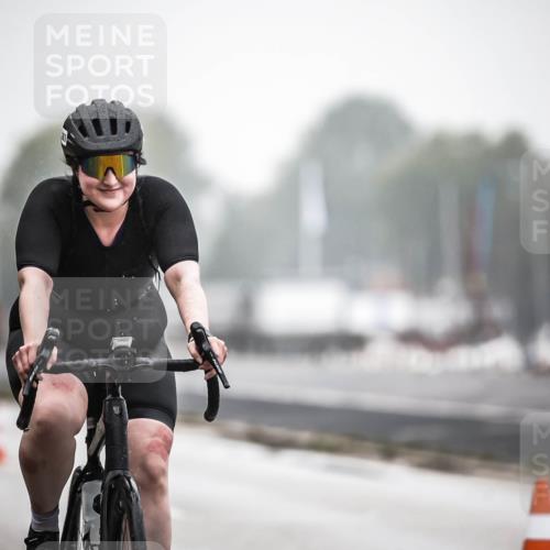 16.08.2026 - KN Förde Triathlon 2026 H.Heesch http://msf.ph/oto/9969674 16.08.2026 09:50:29 Radfahren 171, 180, 233, 234, 263, 266 meine-sportfotos.de