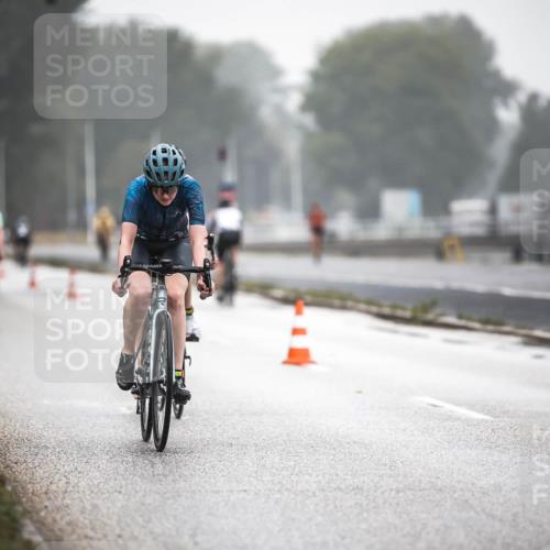 16.08.2026 - KN Förde Triathlon 2026 H.Heesch http://msf.ph/oto/9969684 16.08.2026 09:50:32 Radfahren 123, 171, 233, 234, 263 meine-sportfotos.de