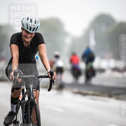 16.08.2026 - KN Förde Triathlon 2026 H.Heesch http://msf.ph/oto/9969726 16.08.2026 09:50:42 Radfahren 126, 148, 211, 217, 228 meine-sportfotos.de