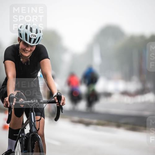 16.08.2026 - KN Förde Triathlon 2026 H.Heesch http://msf.ph/oto/9969728 16.08.2026 09:50:42 Radfahren 126, 148, 211, 217, 228 meine-sportfotos.de