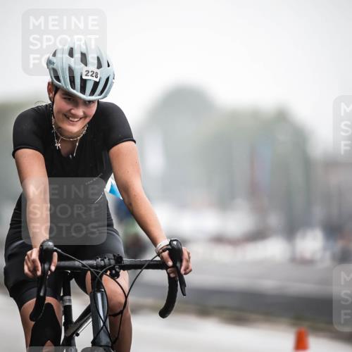 16.08.2026 - KN Förde Triathlon 2026 H.Heesch http://msf.ph/oto/9969733 16.08.2026 09:50:42 Radfahren 126, 148, 211, 217, 228 meine-sportfotos.de