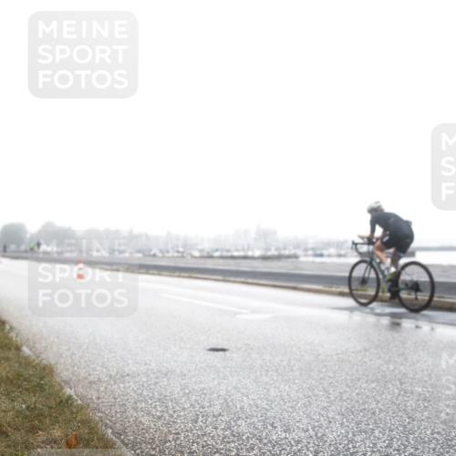 16.08.2026 - KN Förde Triathlon 2026 H.Heesch http://msf.ph/oto/9969939 16.08.2026 09:43:59 Radfahren 240 meine-sportfotos.de