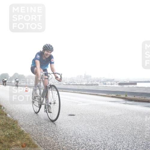 16.08.2026 - KN Förde Triathlon 2026 H.Heesch http://msf.ph/oto/9969978 16.08.2026 09:45:40 Radfahren 114, 143, 145, 147, 153, 182, 250 meine-sportfotos.de