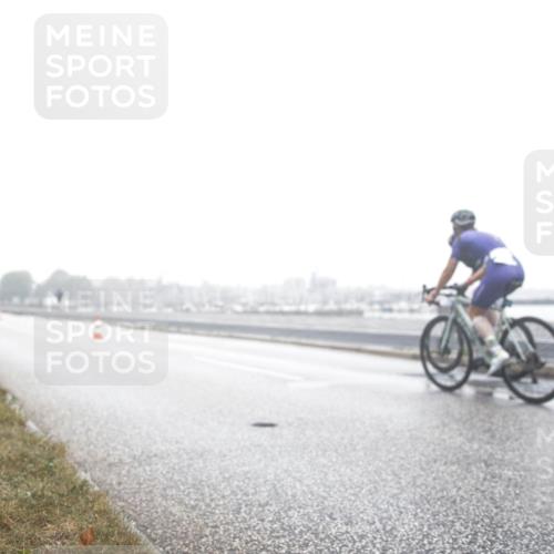 16.08.2026 - KN Förde Triathlon 2026 H.Heesch http://msf.ph/oto/9970006 16.08.2026 09:46:16 Radfahren  meine-sportfotos.de