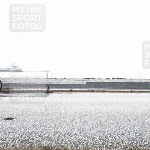 16.08.2026 - KN Förde Triathlon 2026 H.Heesch http://msf.ph/oto/9970009 16.08.2026 09:51:54 Radfahren 184, 227, 232 meine-sportfotos.de