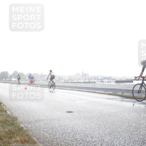 16.08.2026 - KN Förde Triathlon 2026 H.Heesch http://msf.ph/oto/9970022 16.08.2026 09:46:37 Radfahren 216, 244, 267 meine-sportfotos.de