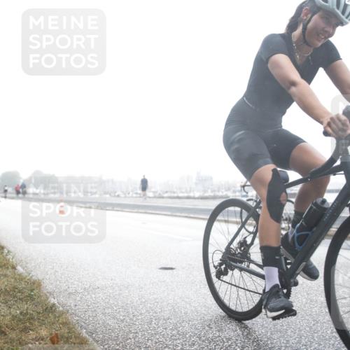 16.08.2026 - KN Förde Triathlon 2026 H.Heesch http://msf.ph/oto/9970189 16.08.2026 09:50:43 Radfahren 126, 148, 211, 228 meine-sportfotos.de