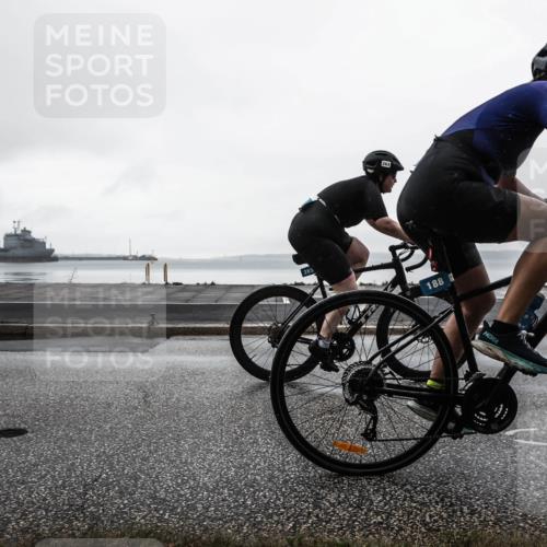 16.08.2026 - KN Förde Triathlon 2026 H.Heesch http://msf.ph/oto/9970373 16.08.2026 10:02:30 Radfahren 188, 236, 263 meine-sportfotos.de