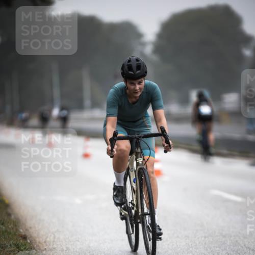 16.08.2026 - KN Förde Triathlon 2026 H.Heesch http://msf.ph/oto/9970591 16.08.2026 09:54:38 Radfahren 135, 232 meine-sportfotos.de