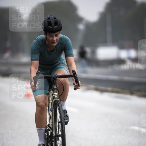 16.08.2026 - KN Förde Triathlon 2026 H.Heesch http://msf.ph/oto/9970600 16.08.2026 09:54:38 Radfahren 135, 232 meine-sportfotos.de