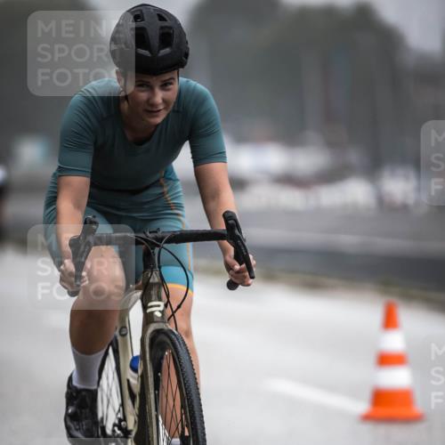 16.08.2026 - KN Förde Triathlon 2026 H.Heesch http://msf.ph/oto/9970606 16.08.2026 09:54:38 Radfahren 135, 232 meine-sportfotos.de