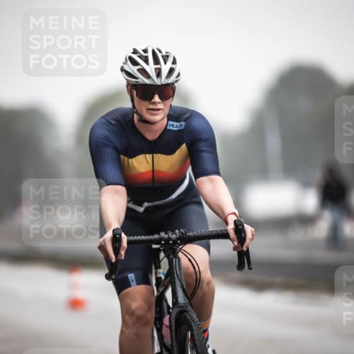 16.08.2026 - KN Förde Triathlon 2026 H.Heesch http://msf.ph/oto/9970684 16.08.2026 09:54:53 Radfahren 193, 199, 205, 241, 247, 256 meine-sportfotos.de