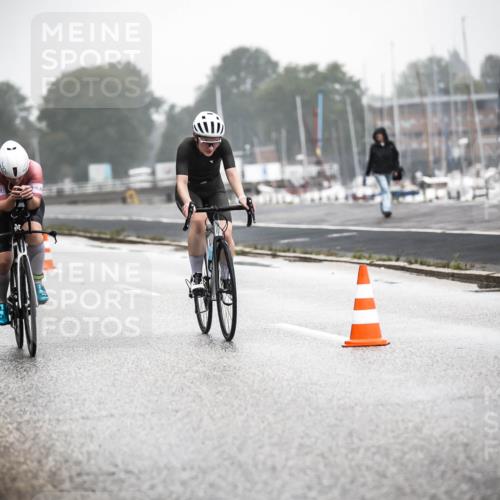 16.08.2026 - KN Förde Triathlon 2026 H.Heesch http://msf.ph/oto/9970712 16.08.2026 09:55:00 Radfahren 125, 205, 214, 247, 256 meine-sportfotos.de