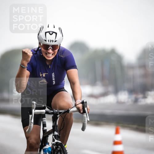16.08.2026 - KN Förde Triathlon 2026 H.Heesch http://msf.ph/oto/9970782 16.08.2026 09:55:26 Radfahren 112, 219, 223 meine-sportfotos.de