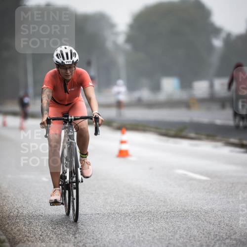16.08.2026 - KN Förde Triathlon 2026 H.Heesch http://msf.ph/oto/9970926 16.08.2026 09:56:14 Radfahren 195, 197, 229, 254, 260, 805 meine-sportfotos.de