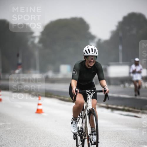 16.08.2026 - KN Förde Triathlon 2026 H.Heesch http://msf.ph/oto/9970992 16.08.2026 09:56:30 Radfahren 108, 137, 172 meine-sportfotos.de