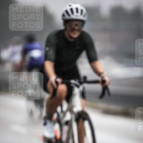 16.08.2026 - KN Förde Triathlon 2026 H.Heesch http://msf.ph/oto/9971007 16.08.2026 09:56:31 Radfahren 108, 137, 172 meine-sportfotos.de