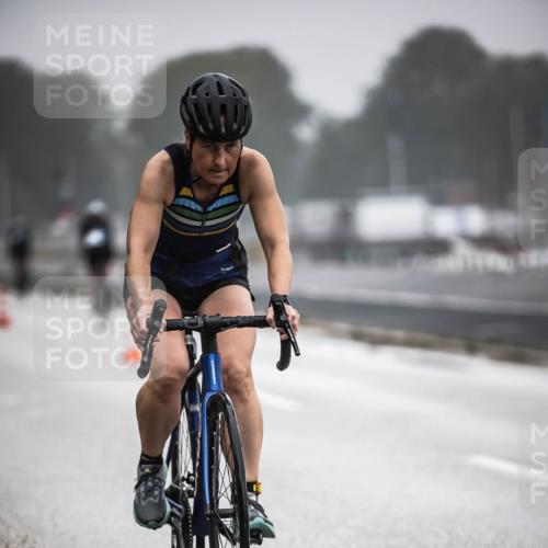 16.08.2026 - KN Förde Triathlon 2026 H.Heesch http://msf.ph/oto/9971098 16.08.2026 09:57:22 Radfahren 124, 182 meine-sportfotos.de