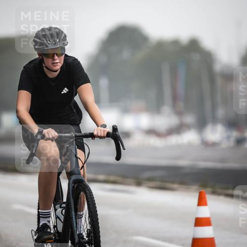 16.08.2026 - KN Förde Triathlon 2026 H.Heesch http://msf.ph/oto/9971121 16.08.2026 09:57:37 Radfahren 178, 187, 189, 192, 206, 247, 248 meine-sportfotos.de