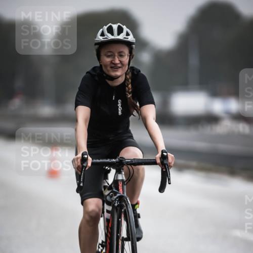 16.08.2026 - KN Förde Triathlon 2026 H.Heesch http://msf.ph/oto/9971343 16.08.2026 09:59:41 Radfahren 183, 263 meine-sportfotos.de