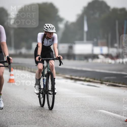 16.08.2026 - KN Förde Triathlon 2026 H.Heesch http://msf.ph/oto/9971415 16.08.2026 10:00:11 Radfahren 244 meine-sportfotos.de