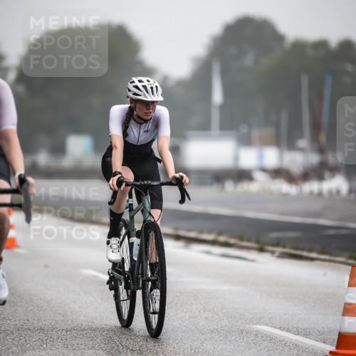16.08.2026 - KN Förde Triathlon 2026 H.Heesch http://msf.ph/oto/9971418 16.08.2026 10:00:11 Radfahren 244 meine-sportfotos.de