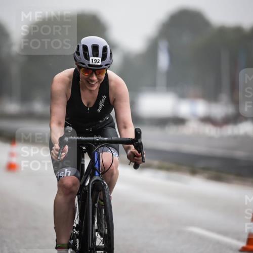 16.08.2026 - KN Förde Triathlon 2026 H.Heesch http://msf.ph/oto/9971446 16.08.2026 10:00:15 Radfahren 123, 215 meine-sportfotos.de