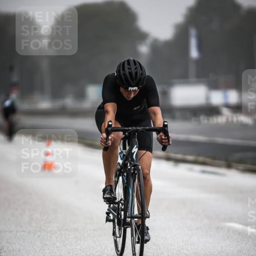 16.08.2026 - KN Förde Triathlon 2026 H.Heesch http://msf.ph/oto/9971502 16.08.2026 10:00:29 Radfahren 184, 267 meine-sportfotos.de