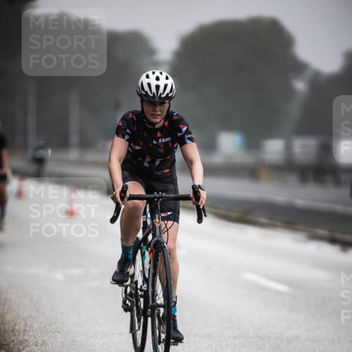 16.08.2026 - KN Förde Triathlon 2026 H.Heesch http://msf.ph/oto/9971542 16.08.2026 10:00:43 Radfahren 200, 242, 246, 248 meine-sportfotos.de