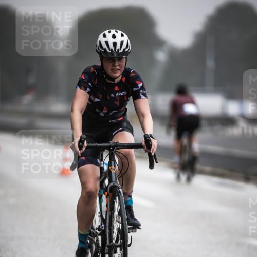 16.08.2026 - KN Förde Triathlon 2026 H.Heesch http://msf.ph/oto/9971550 16.08.2026 10:00:44 Radfahren 200, 242, 246, 248 meine-sportfotos.de