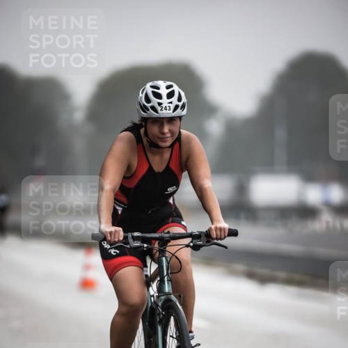 16.08.2026 - KN Förde Triathlon 2026 H.Heesch http://msf.ph/oto/9971615 16.08.2026 10:00:59 Radfahren 228, 238, 243 meine-sportfotos.de