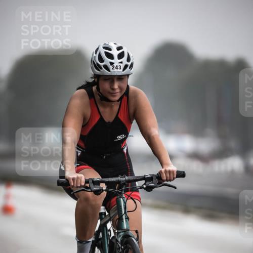 16.08.2026 - KN Förde Triathlon 2026 H.Heesch http://msf.ph/oto/9971620 16.08.2026 10:00:59 Radfahren 228, 238, 243 meine-sportfotos.de