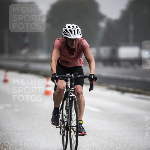 16.08.2026 - KN Förde Triathlon 2026 H.Heesch http://msf.ph/oto/9971634 16.08.2026 10:01:02 Radfahren 212, 243 meine-sportfotos.de