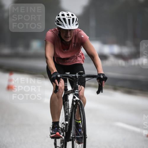 16.08.2026 - KN Förde Triathlon 2026 H.Heesch http://msf.ph/oto/9971640 16.08.2026 10:01:02 Radfahren 212, 243 meine-sportfotos.de