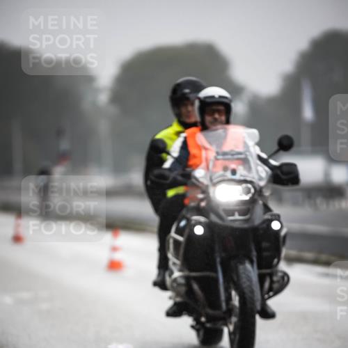 16.08.2026 - KN Förde Triathlon 2026 H.Heesch http://msf.ph/oto/9971681 16.08.2026 10:01:11 Radfahren 190, 224, 227 meine-sportfotos.de