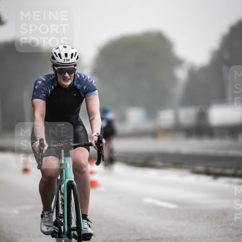 16.08.2026 - KN Förde Triathlon 2026 H.Heesch http://msf.ph/oto/9971801 16.08.2026 10:02:10 Radfahren 167, 179, 180 meine-sportfotos.de