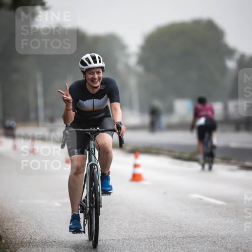 16.08.2026 - KN Förde Triathlon 2026 H.Heesch http://msf.ph/oto/9971948 16.08.2026 10:03:14 Radfahren 152, 193, 232 meine-sportfotos.de