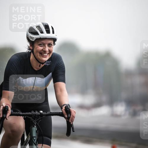 16.08.2026 - KN Förde Triathlon 2026 H.Heesch http://msf.ph/oto/9971968 16.08.2026 10:03:15 Radfahren 152, 193, 232, 244 meine-sportfotos.de