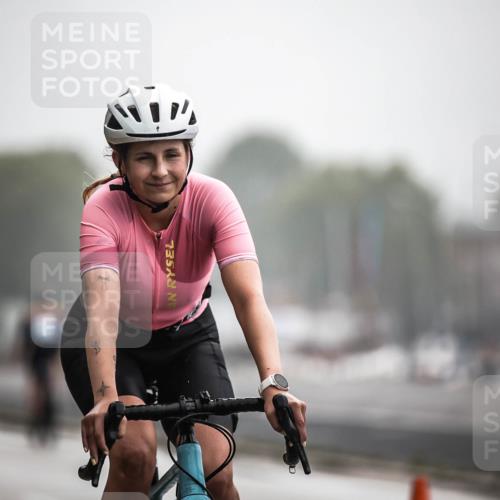 16.08.2026 - KN Förde Triathlon 2026 H.Heesch http://msf.ph/oto/9971979 16.08.2026 10:03:19 Radfahren 241, 244 meine-sportfotos.de