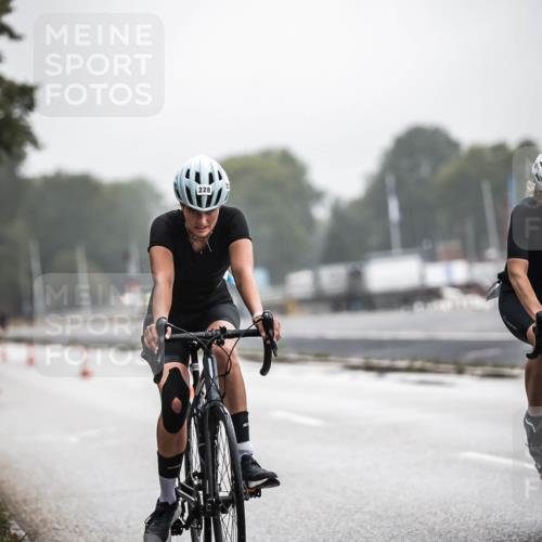 16.08.2026 - KN Förde Triathlon 2026 H.Heesch http://msf.ph/oto/9972109 16.08.2026 10:04:11 Radfahren 226, 227, 228 meine-sportfotos.de