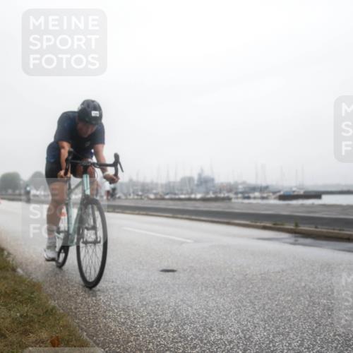 16.08.2026 - KN Förde Triathlon 2026 H.Heesch http://msf.ph/oto/9972130 16.08.2026 09:52:04 Radfahren 169, 190, 199, 241 meine-sportfotos.de