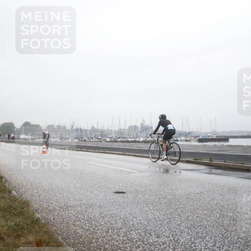 16.08.2026 - KN Förde Triathlon 2026 H.Heesch http://msf.ph/oto/9972143 16.08.2026 09:52:42 Radfahren 129, 240, 242, 253 meine-sportfotos.de
