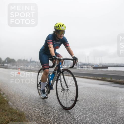 16.08.2026 - KN Förde Triathlon 2026 H.Heesch http://msf.ph/oto/9972300 16.08.2026 10:00:26 Radfahren 184, 267 meine-sportfotos.de