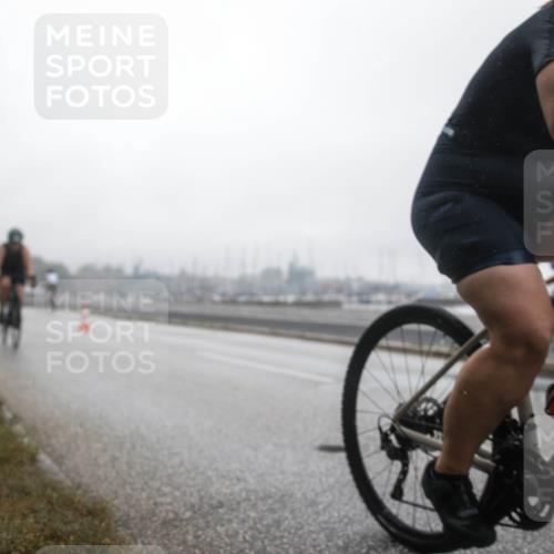 16.08.2026 - KN Förde Triathlon 2026 H.Heesch http://msf.ph/oto/9972316 16.08.2026 10:01:39 Radfahren 191, 239, 245, 255 meine-sportfotos.de