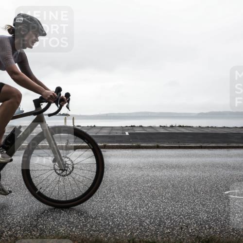 16.08.2026 - KN Förde Triathlon 2026 H.Heesch http://msf.ph/oto/9972374 16.08.2026 10:04:22 Radfahren  meine-sportfotos.de