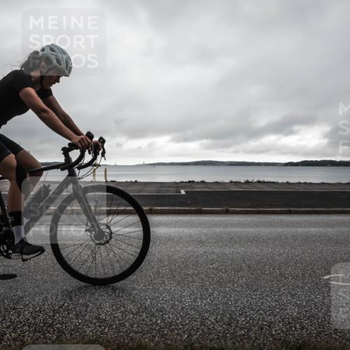16.08.2026 - KN Förde Triathlon 2026 H.Heesch http://msf.ph/oto/9972630 16.08.2026 10:17:59 Radfahren  meine-sportfotos.de