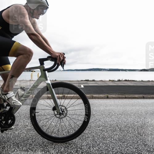 16.08.2026 - KN Förde Triathlon 2026 H.Heesch http://msf.ph/oto/9972749 16.08.2026 11:07:34 Radfahren 330, 350, 358, 361, 390 meine-sportfotos.de