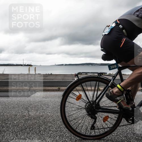 16.08.2026 - KN Förde Triathlon 2026 H.Heesch http://msf.ph/oto/9972930 16.08.2026 11:16:29 Radfahren 354, 360, 406, 413 meine-sportfotos.de