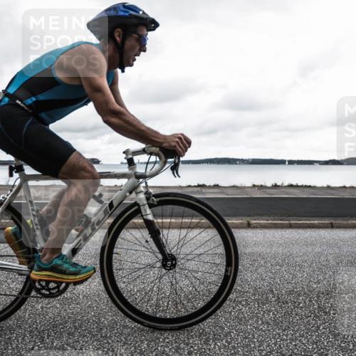 16.08.2026 - KN Förde Triathlon 2026 H.Heesch http://msf.ph/oto/9973079 16.08.2026 11:23:05 Radfahren 357, 399 meine-sportfotos.de