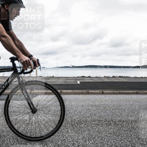 16.08.2026 - KN Förde Triathlon 2026 H.Heesch http://msf.ph/oto/9973121 16.08.2026 11:25:03 Radfahren 331, 341, 408, 409, 426 meine-sportfotos.de